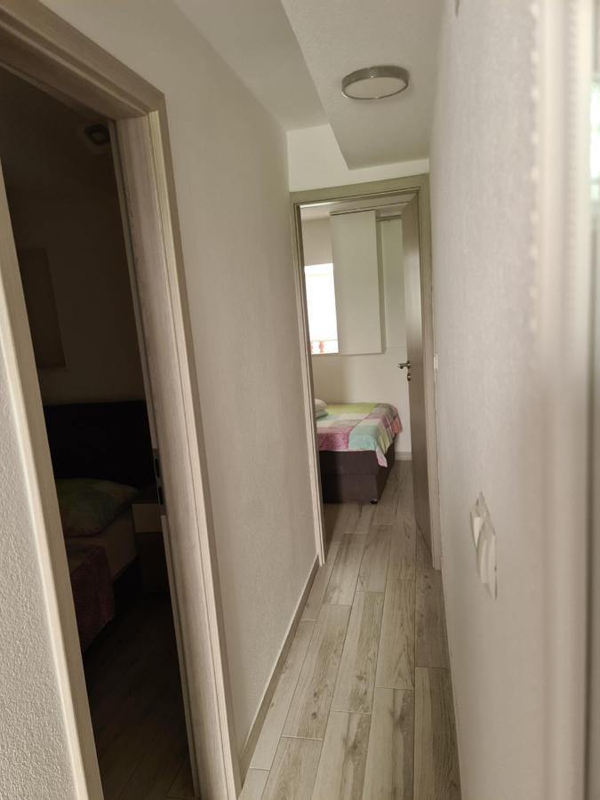 Apartments Rose1 Cres Luaran gambar